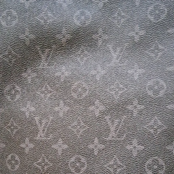 Louis Vuitton Charcoal Monogram Vest - Picture 6 of 6